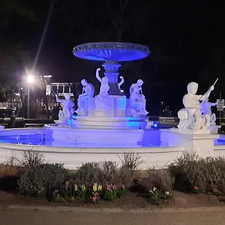 Hotel Cozy House Decebal 3*